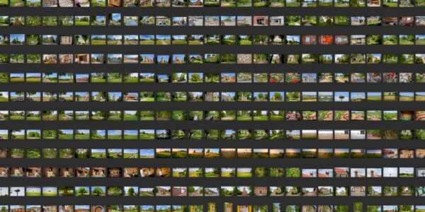 Ein Screenshot von einem Foto-Katalog mit sehr vielen, kleinen Thumbnails.